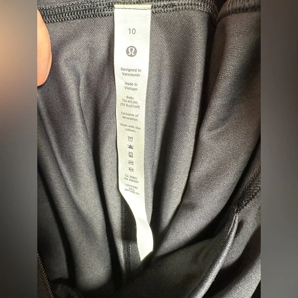 Lululemon Athletica Black bodysuit - Picture 4 of 5